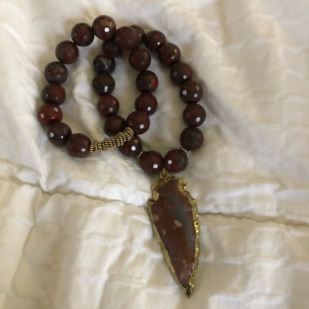 Stretch bracelet with charm
